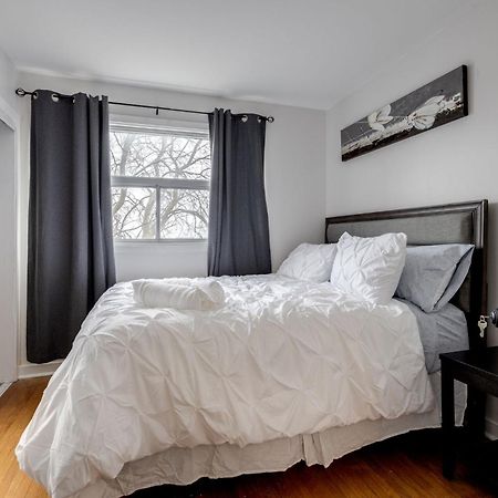 Eglinton West Guest Suite 토론토 외부 사진